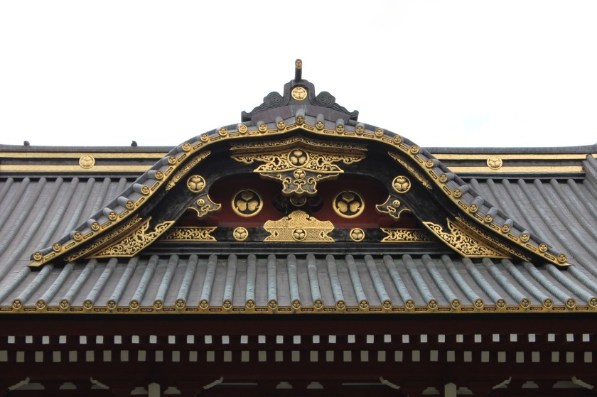 Zōjō-ji Temple: Detail of temple gate