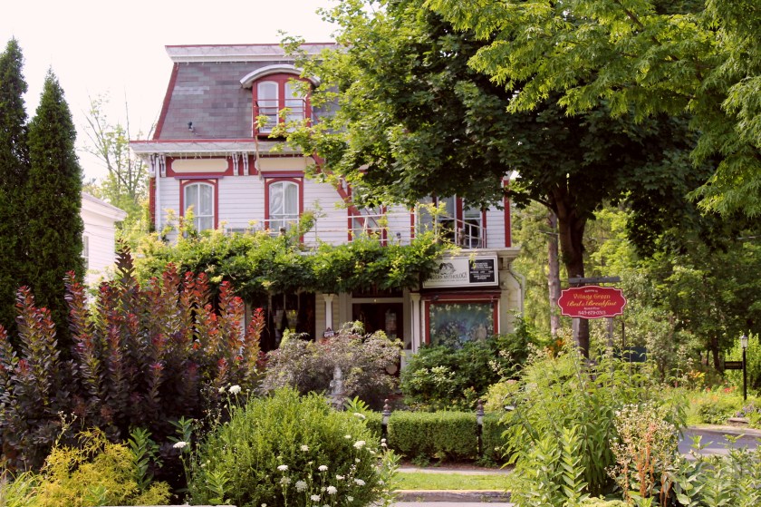 catskills_mythologyhouse