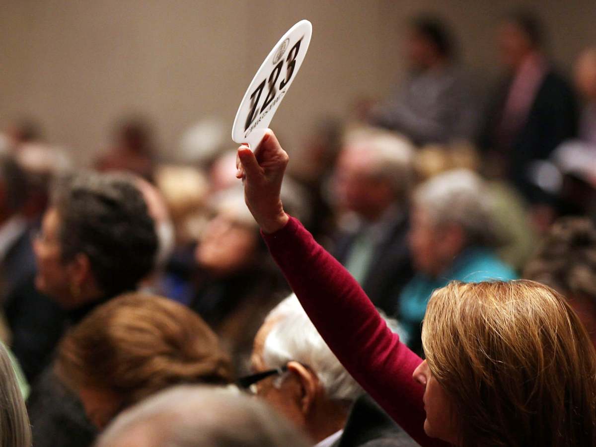 That Time Buddy Caused A Bidding War Among European Princesses And Other&nbsp;Admirers