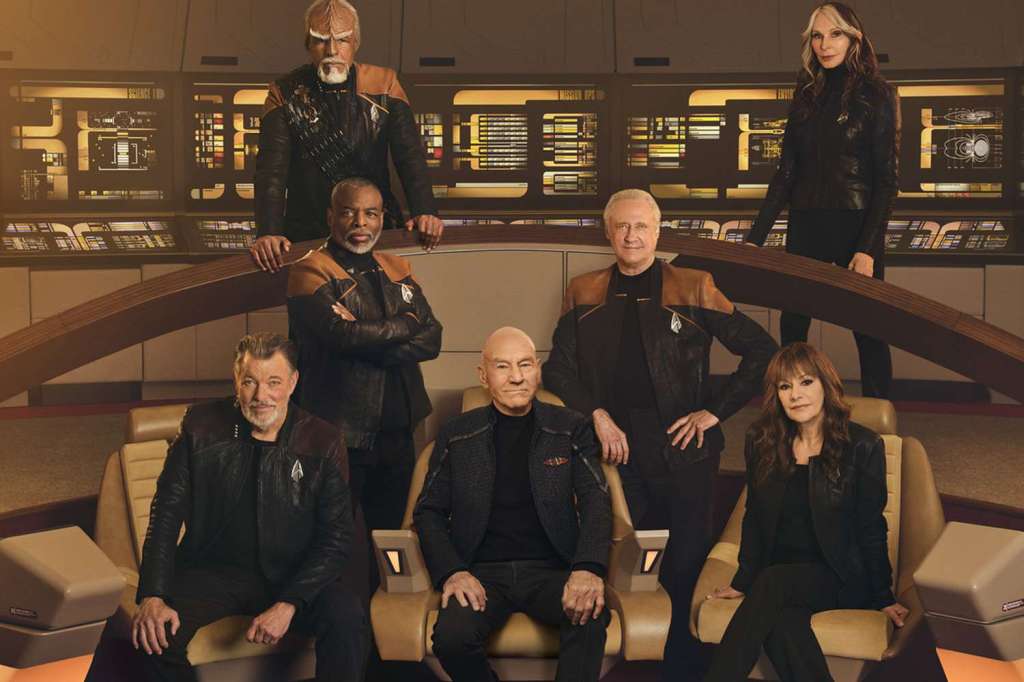 A group of seven characters dressed in futuristic uniforms posed in a starship bridge setting, featuring a mix of male and female figures with diverse hairstyles and facial expressions.